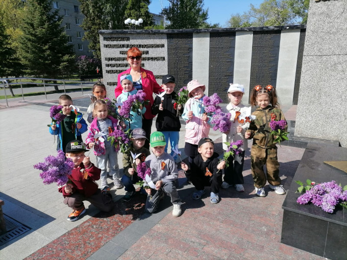Экскурсия к Вечному огню Экскурсия к Вечному огню.